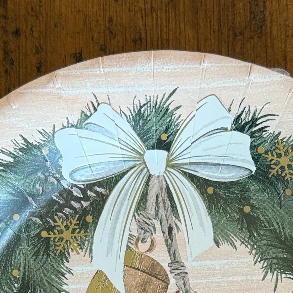 Bells & Wreath Farmhouse Style Decorative Christmas Plates 20 Count 2 Packs